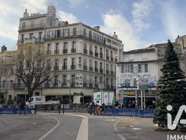 Studio 1 pièce 20 m² 