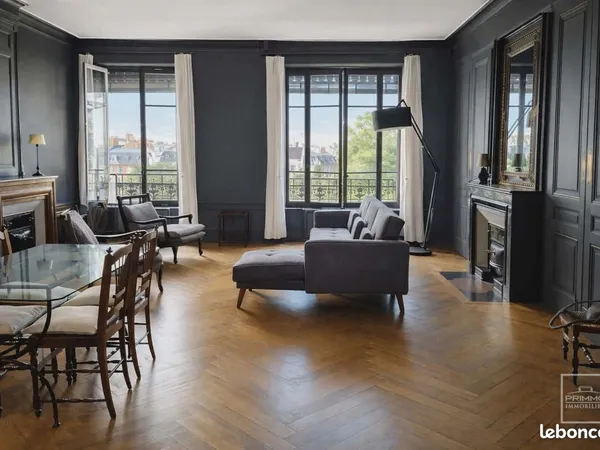 Appartement 2 pièces 67 m² 