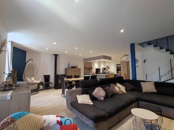 Maison 6 pièces 160 m² 