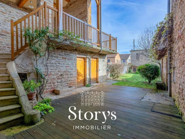 Maison de ville 6 pièces 240 m² 
