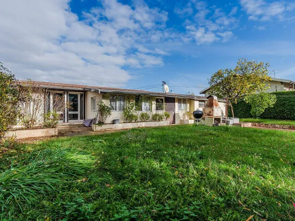 Maison de plain-pied 4 pièces 93 m² 