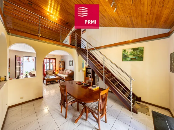 Maison 6 pièces 167 m² 