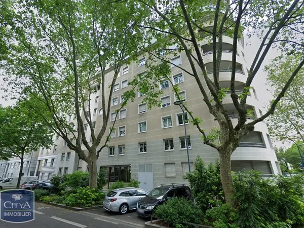 Parking - Garage Location Villeurbanne   85€