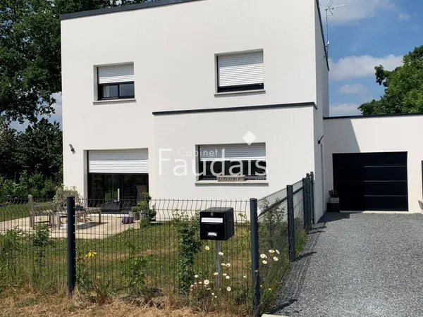 Maison 5 pièces 121 m² 