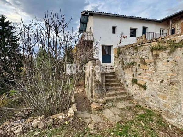 Maison 5 pièces 140 m² 