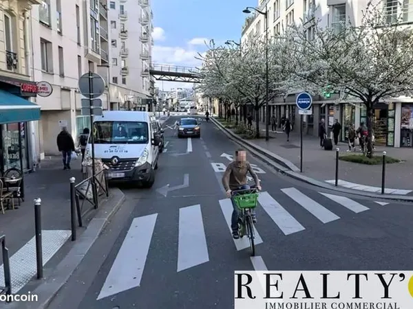 Local commercial 89 m² 