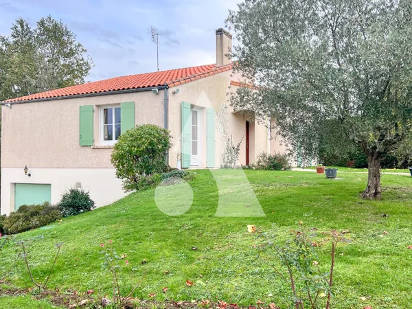 Maison Fontcouverte 6 pièce(s) 112 m2 