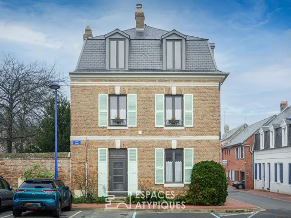 Maison bourgeoise rénovée avec cour au coeur du Crotoy 