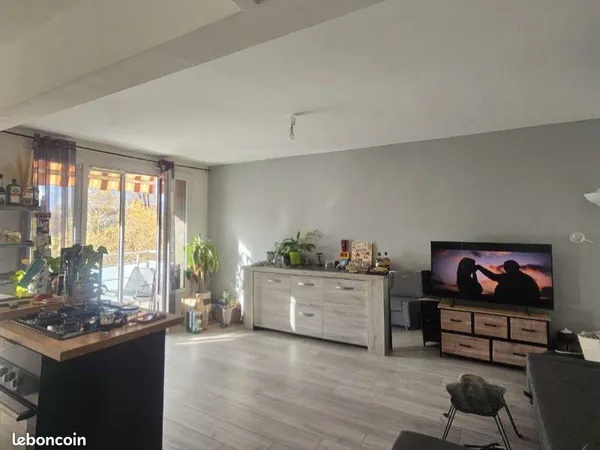 T2 terrasse Grenoble 38100 
