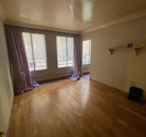 Appartement 1 pièce 36 m² 