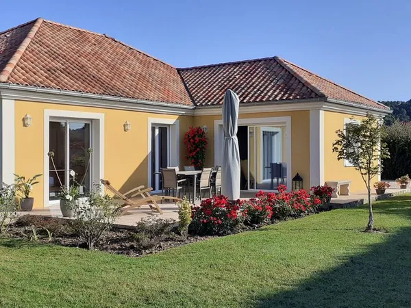 Maison provençale de plain-pied - Quartier calme, proche centre de Pau 