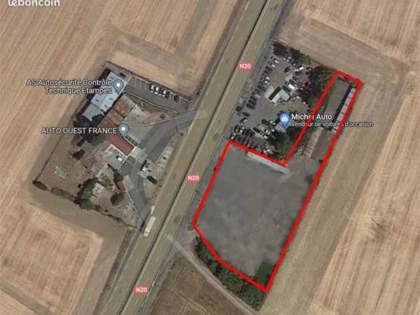 A louer terrain 4300 m² 