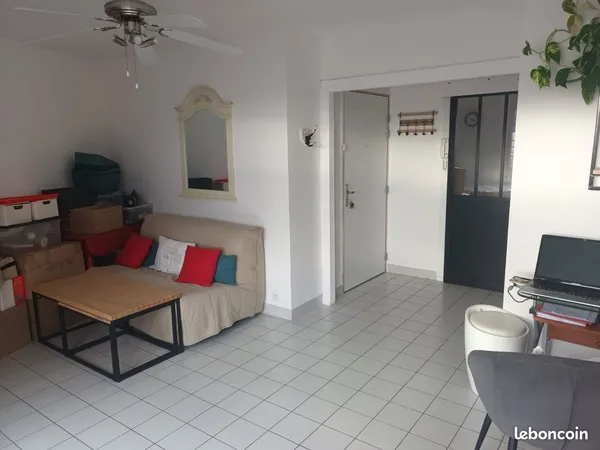 VENTE VINAY - T2 Traversant 52,49 m2 - Double Balcon & Vue Vercors 