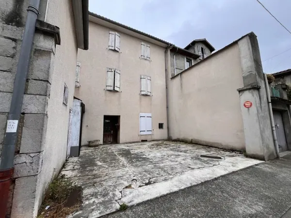 Appartement de 4 pièces principales 