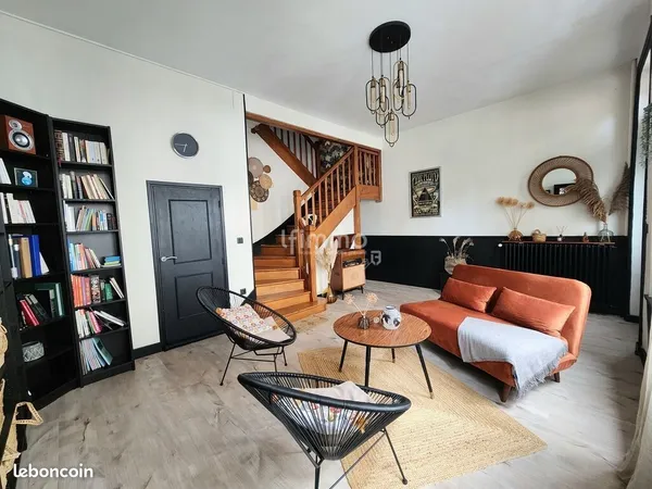 Maison 9 pièces 208 m² 