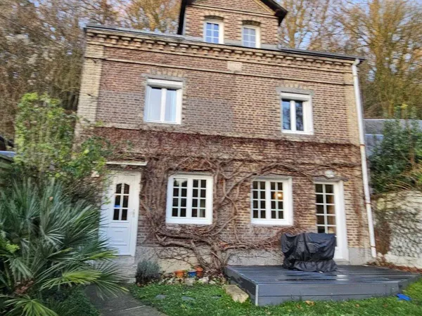 Maison 8 pièces 119 m² 