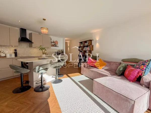 Magnifique appartement face aux plages de Théoule 