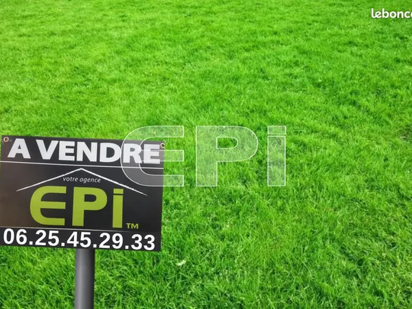Terrain 741 m² Vihiers 