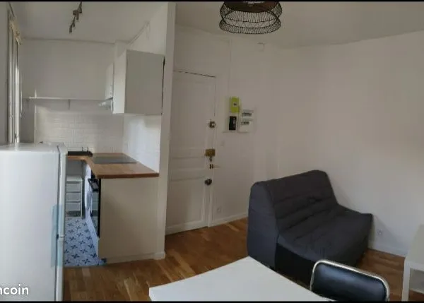 Appartement 2 pièces 25m² meublé Grand centre ville/Confluence 