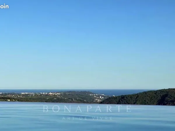 Villa 7 pièces 282 m² 