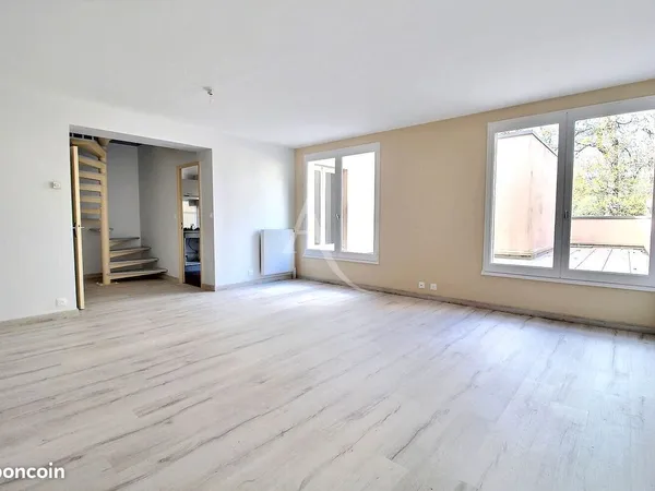 Duplex 3 pièces 74 m² 