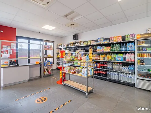 Fonds de commerce 250 m² 