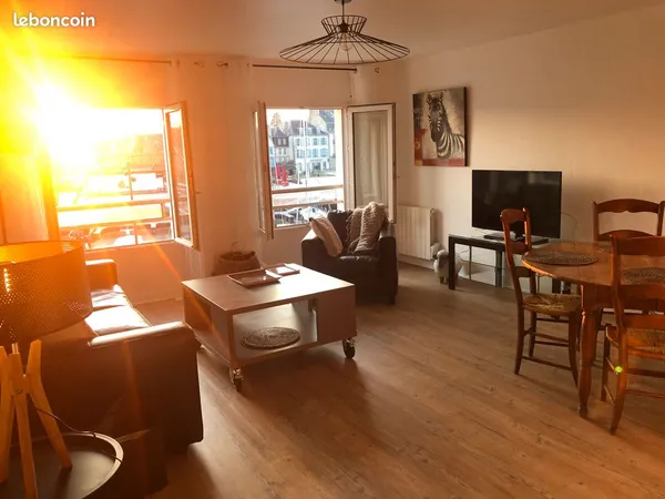 Appartement T2 meublé 50m2 port de vannes 