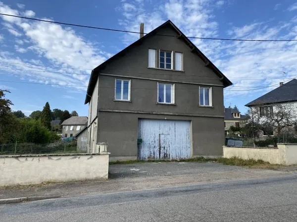 MAISON DE VILLE LOUÉE 
