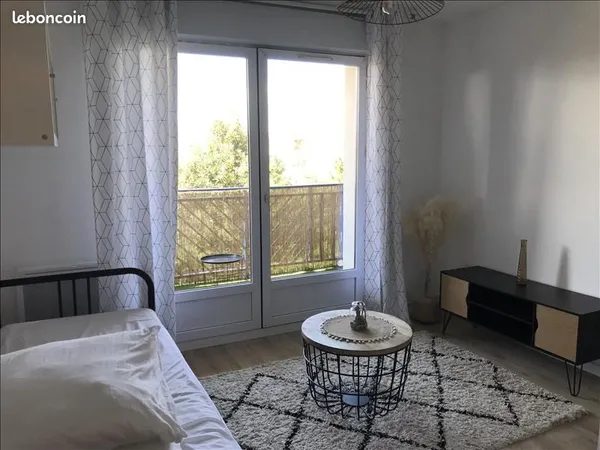 Appartement 1 pièce 19 m² 