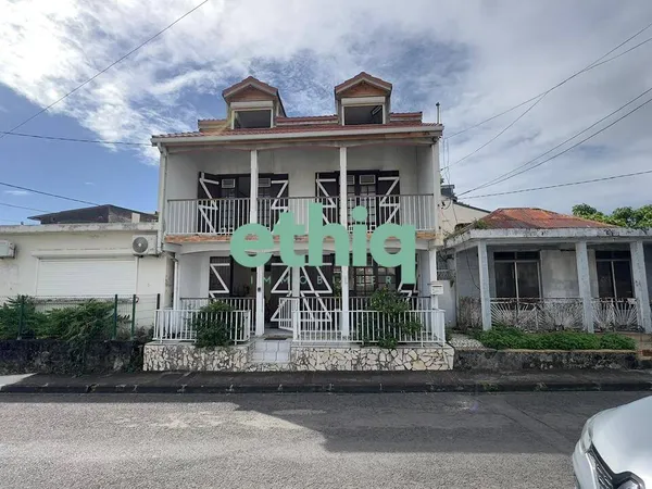Maison 5 pièces 135 m² 