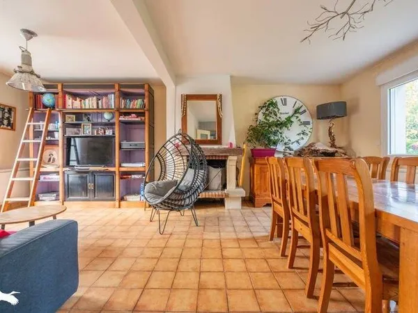 Maison 5 pièces 111 m² 