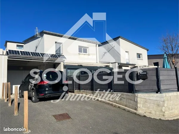 Maison 5 pièces 93 m² 