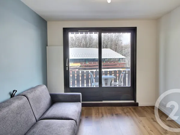 Appartement 1 pièce 18 m² 