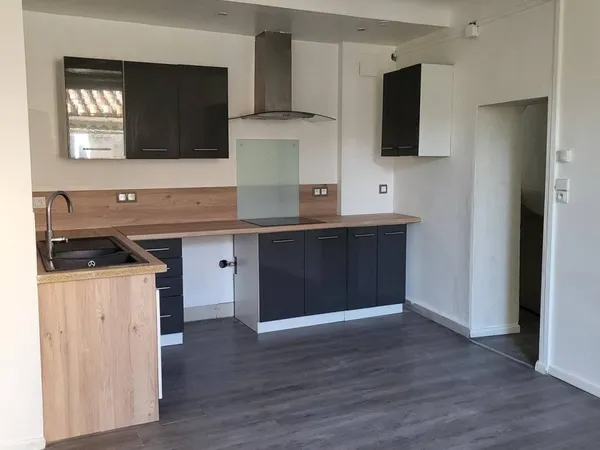 Maison 3 pièces 82 m² 