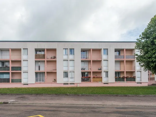Appartement Type 4 avec Balcon - BOLOGNE 