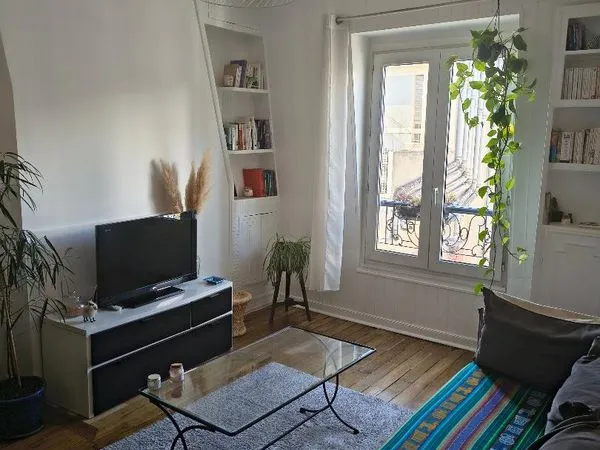 Appartement . 32 m2 . Meublé 