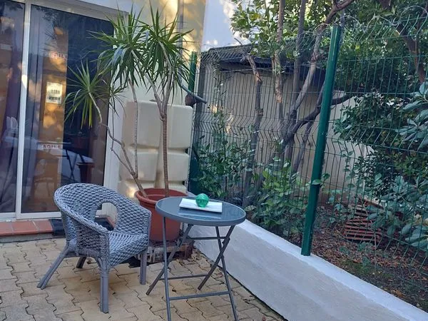 STUDIO étudiant VILLA 13009 
