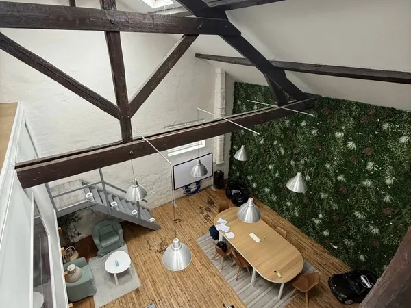 Boutique 300 m² 