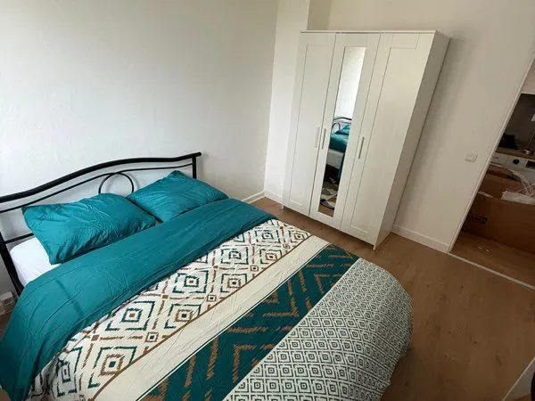 Logement en colocation bien meublé, Chambre individuelle. TTC 