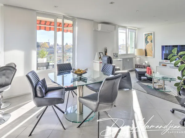 Dpt Rhône (69), Fontaines-sur-Saône - Appartement T3 de 72 m² avec balcon, 2 Chambres - Sans 