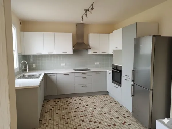Maison de bourg de 4 pièces principales 
