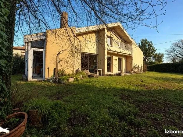 Maison 5 pièces 153 m² 