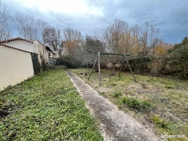 Maison 9 pièces 250 m² 