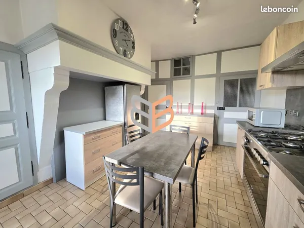 Maison 8 pièces 127 m² 