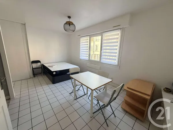 Appartement 1 pièce 25 m² 