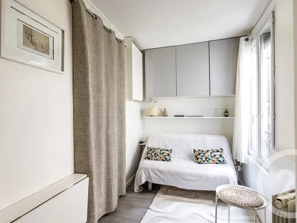 Studette 1 pièce 9 m² 