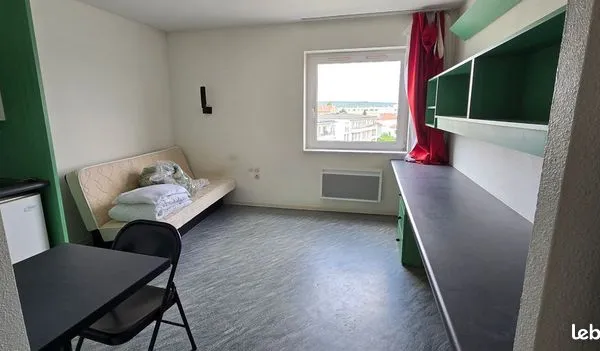 Appartement 1 pièce 19 m² 