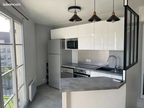 Location superbe appartement Vaujours hypercentre 