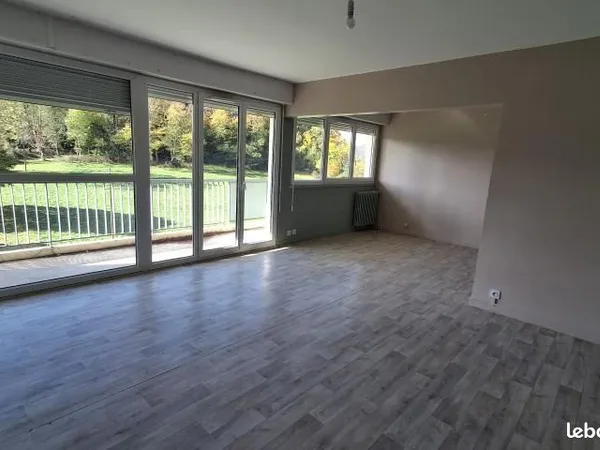 Appartement 7 pièces 128 m² 