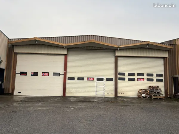 Local AUCH de 450 m2 